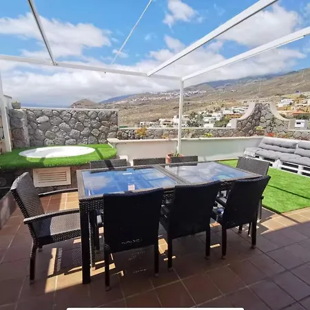 Apartamento Con Vistas Al Mar Y Jacuzzi Privado *