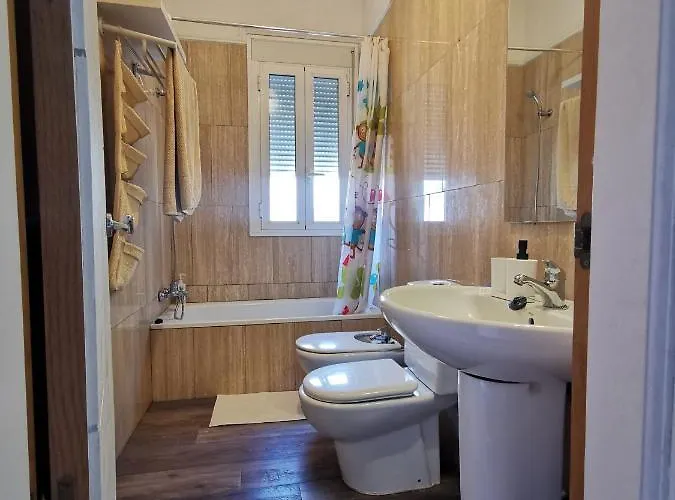 Con Vistas Al Mar Y Jacuzzi Privado Apartman