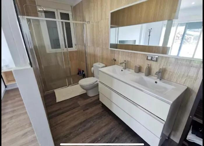 Con Vistas Al Mar Y Jacuzzi Privado 圣克鲁斯-德特内里费