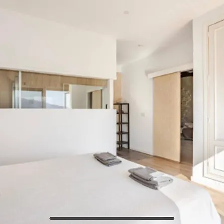 Con Vistas Al Mar Y Jacuzzi Privado Apartamento *